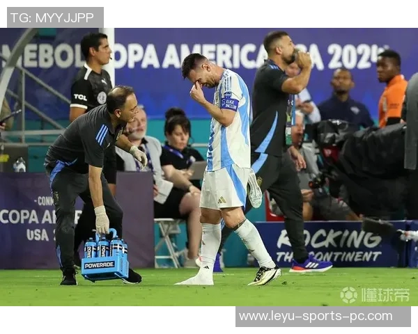 梅西全场表现不佳数据分析：射门效率低下过人失利球权丢失频繁